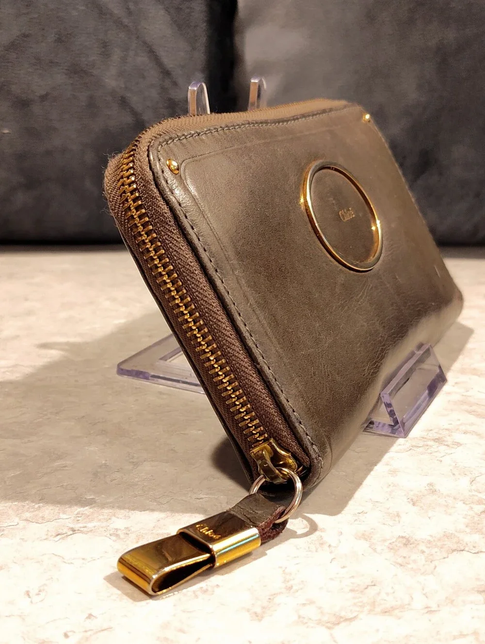 Chloé Victoria Round Long Wallet Authentic